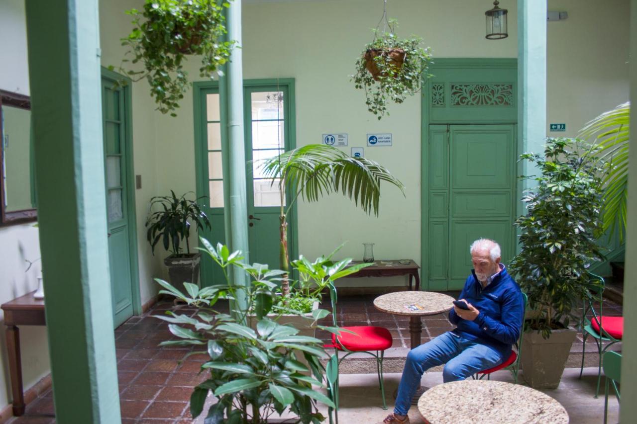 Hotel Casa De La Vega Богота Екстериор снимка