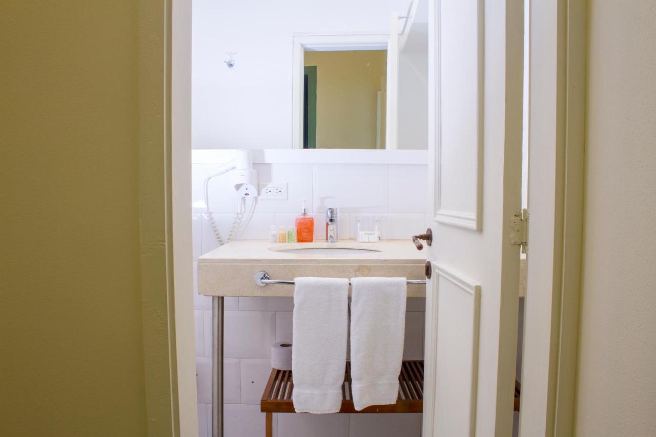 Hotel Casa De La Vega Богота Екстериор снимка