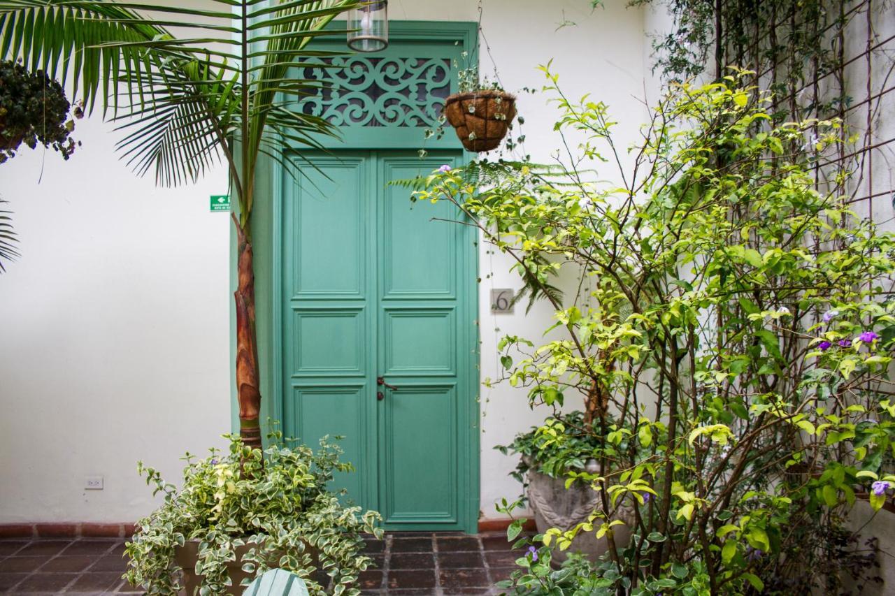 Hotel Casa De La Vega Богота Екстериор снимка